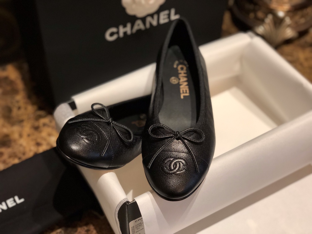 Chanel Water-Washed Tire Tread Superfine Grain Leather