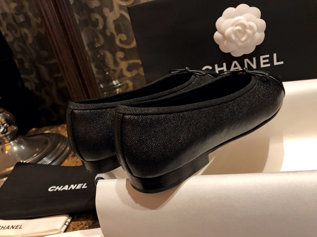 Chanel Water-Washed Tire Tread Superfine Grain Leather