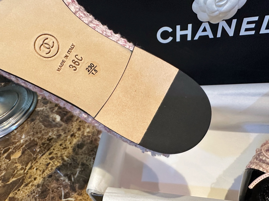 Chanel Lina Belle Pink Velvet Ballet Flats