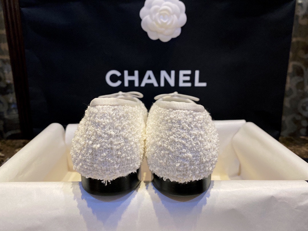 Chanel Snow White Wool and Black Leather Ballet Flats