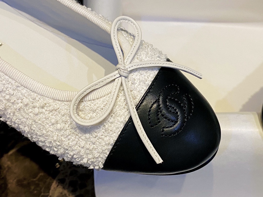 Chanel Snow White Wool and Black Leather Ballet Flats