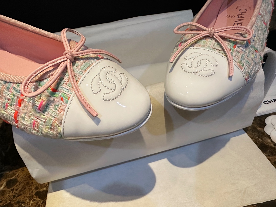 Chanel Pink Wool Ballet Flats