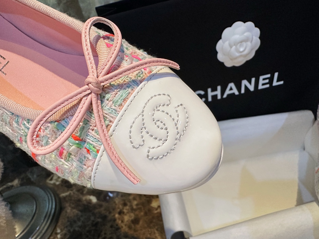 Chanel Pink Wool Ballet Flats