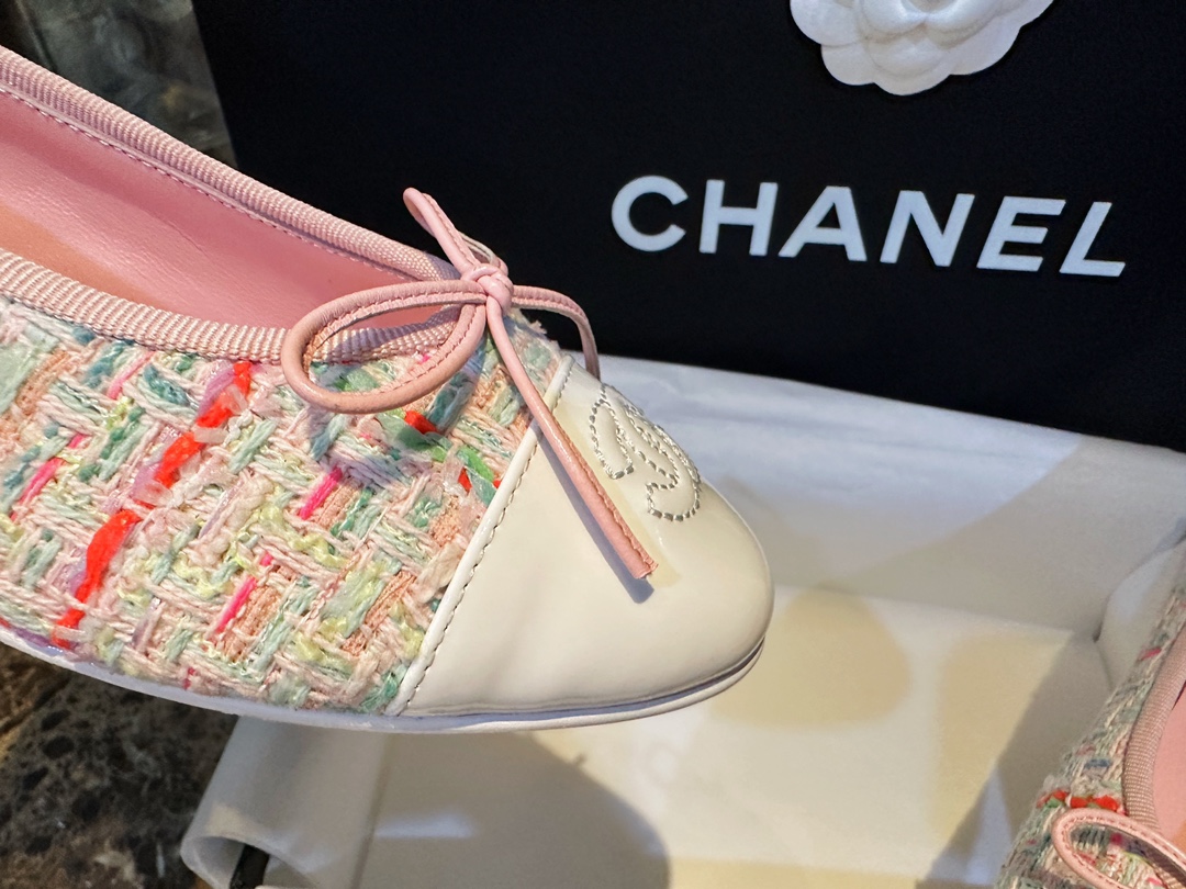 Chanel Pink Wool Ballet Flats