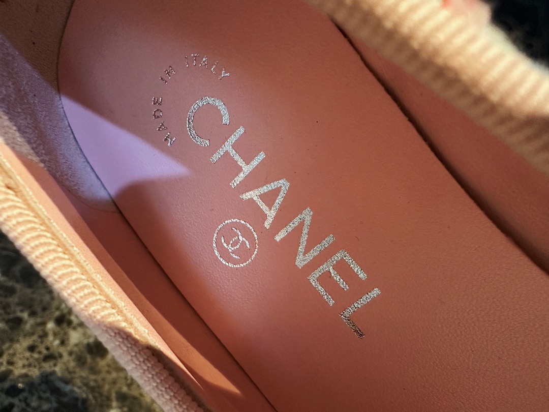 Chanel Pink Wool Ballet Flats