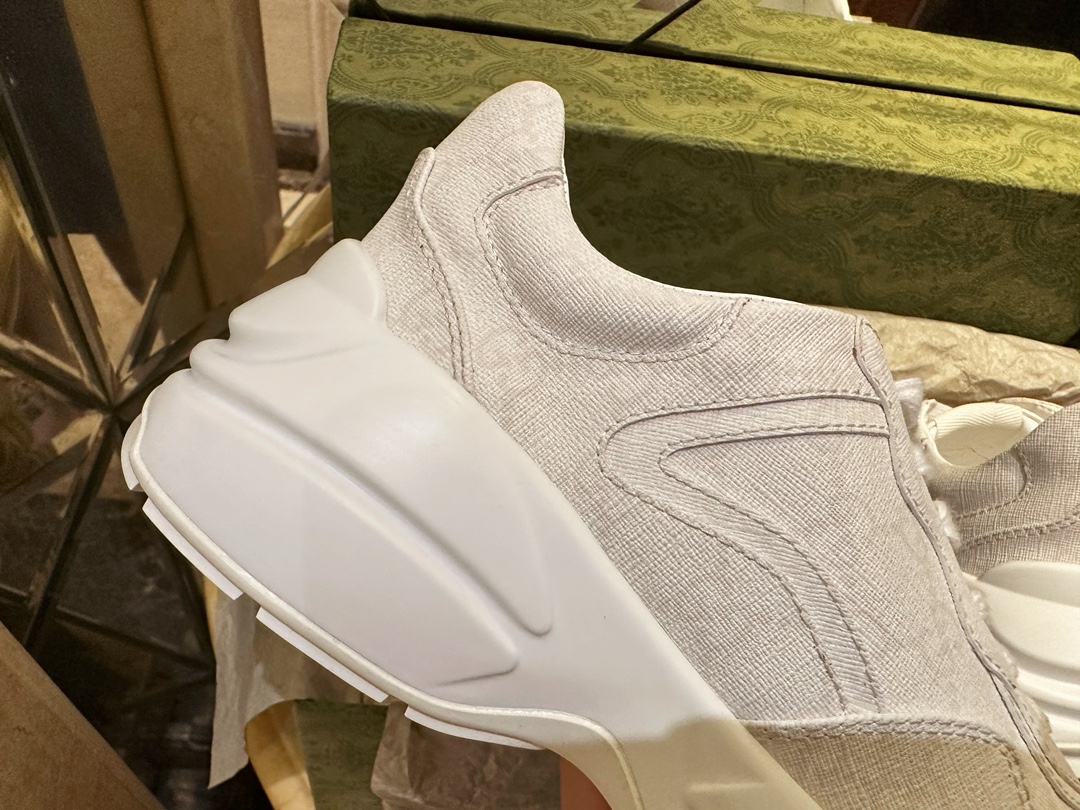 White GG Supreme Canvas Dad Sneakers