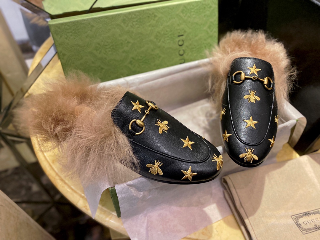 Classic Horsebit Star Bee Fur Loafers