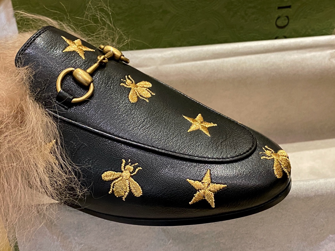 Classic Horsebit Star Bee Fur Loafers