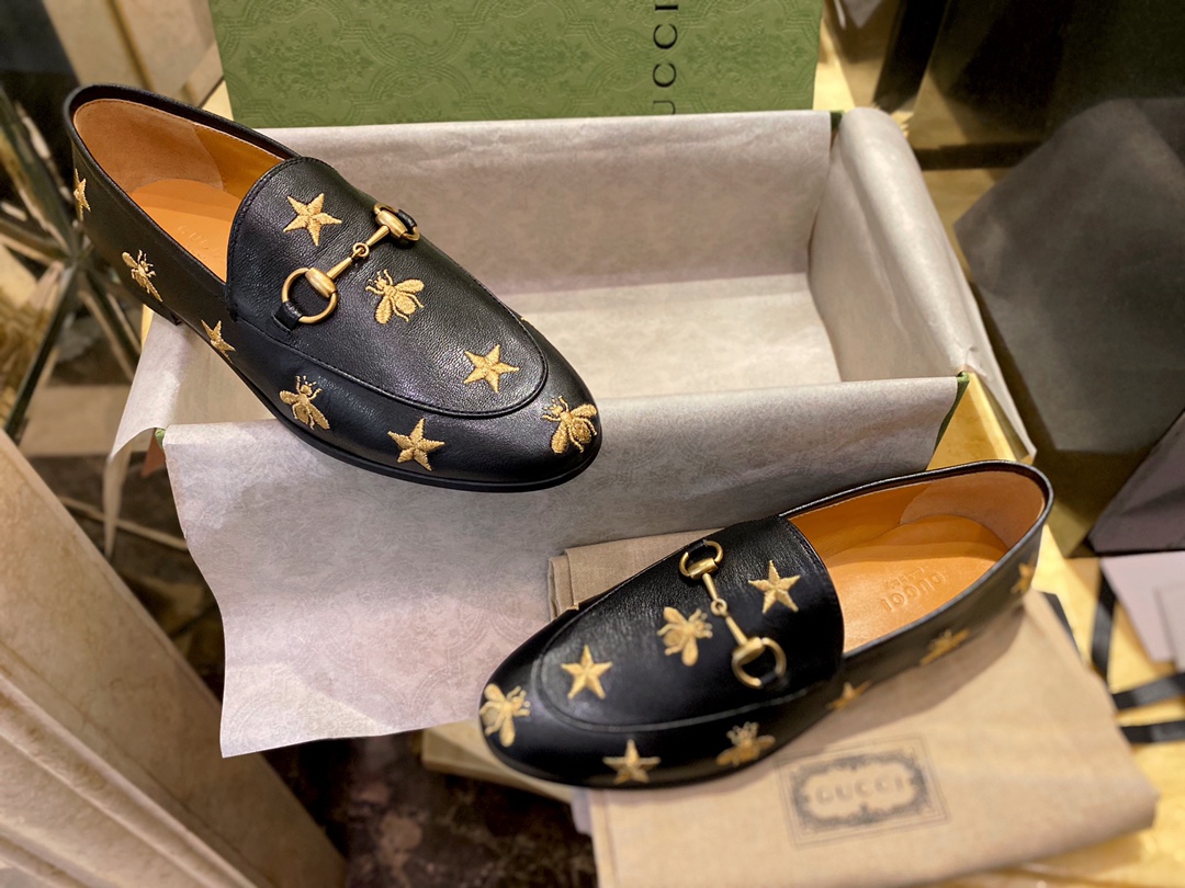 Bee and Star Embroidered Oxford Shoes