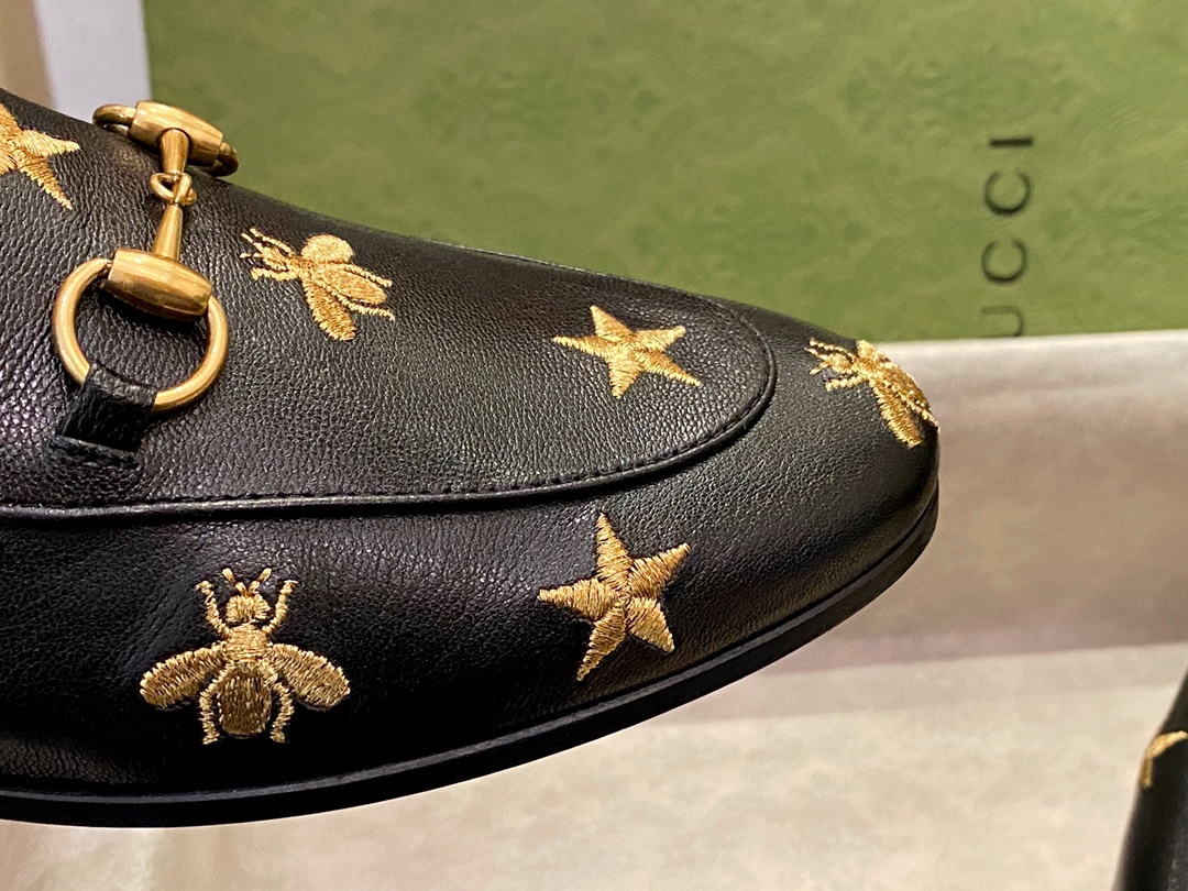 Bee and Star Embroidered Oxford Shoes