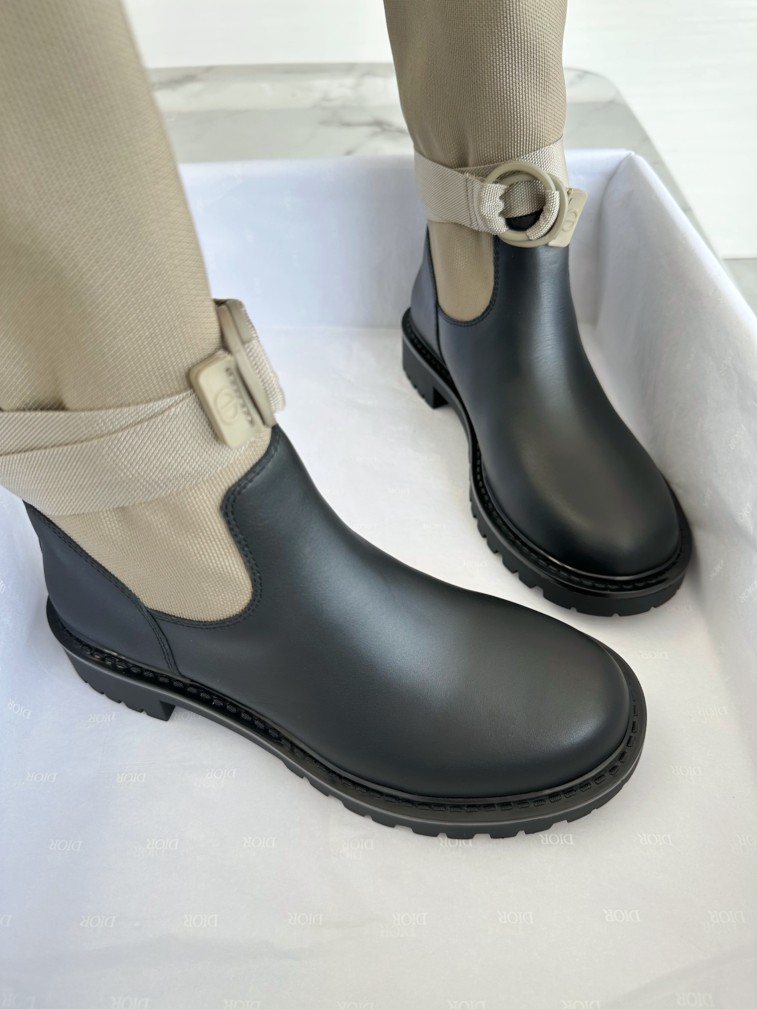 Major Vintage Knight Boots