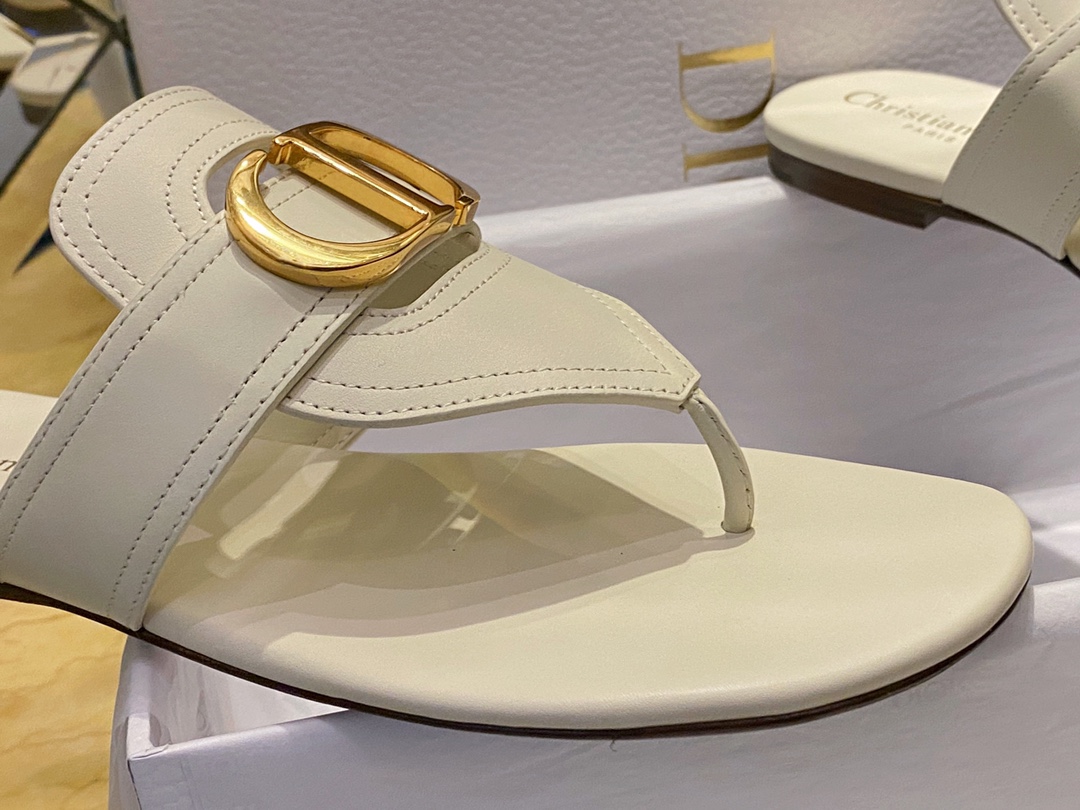 Classic Cream Leather Thong Sandals