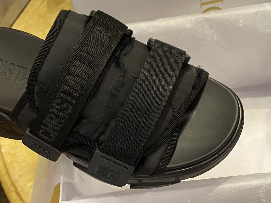 Dad Chunky Sole Slides