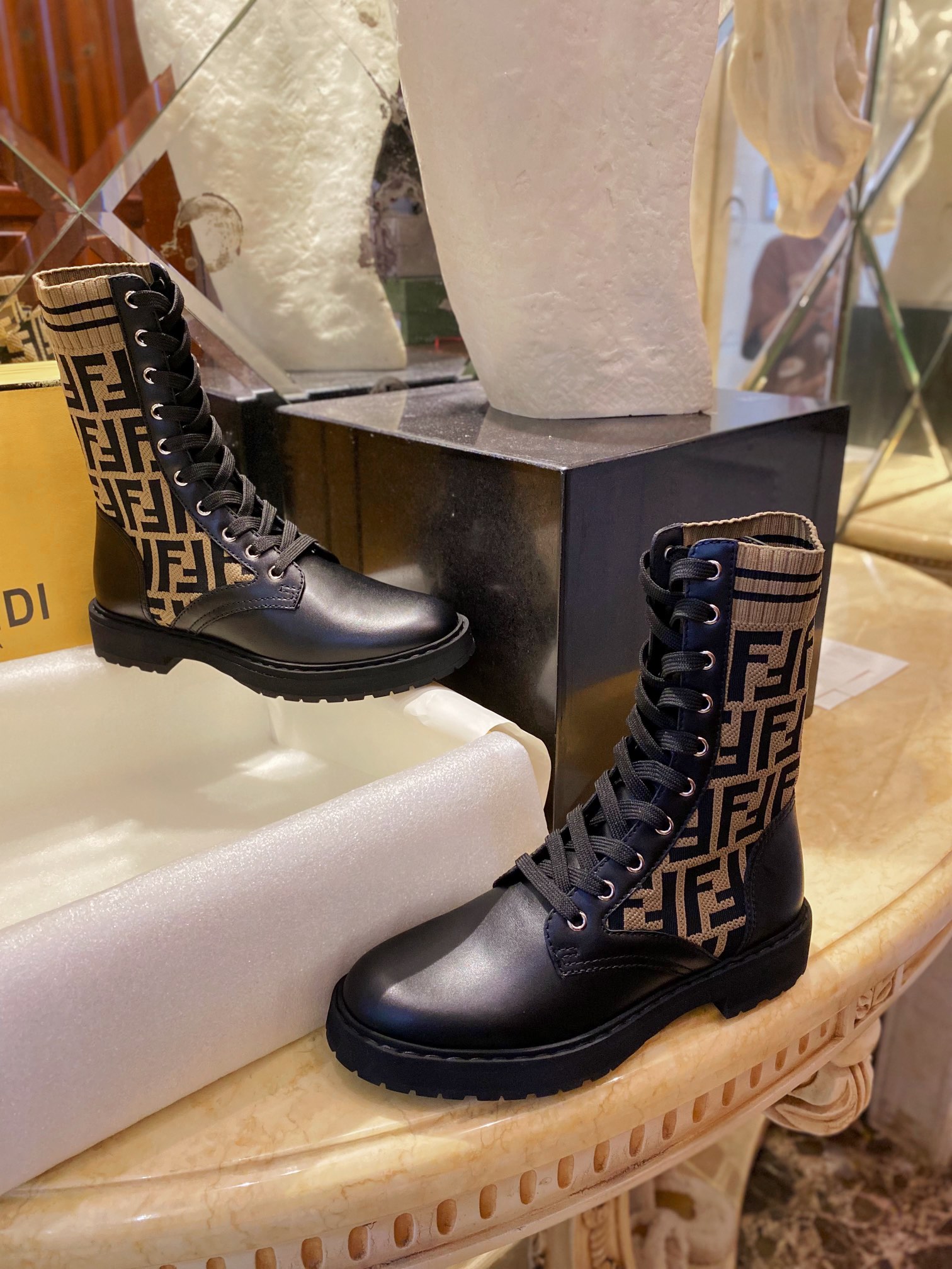 Rockoko Series Martin Boots