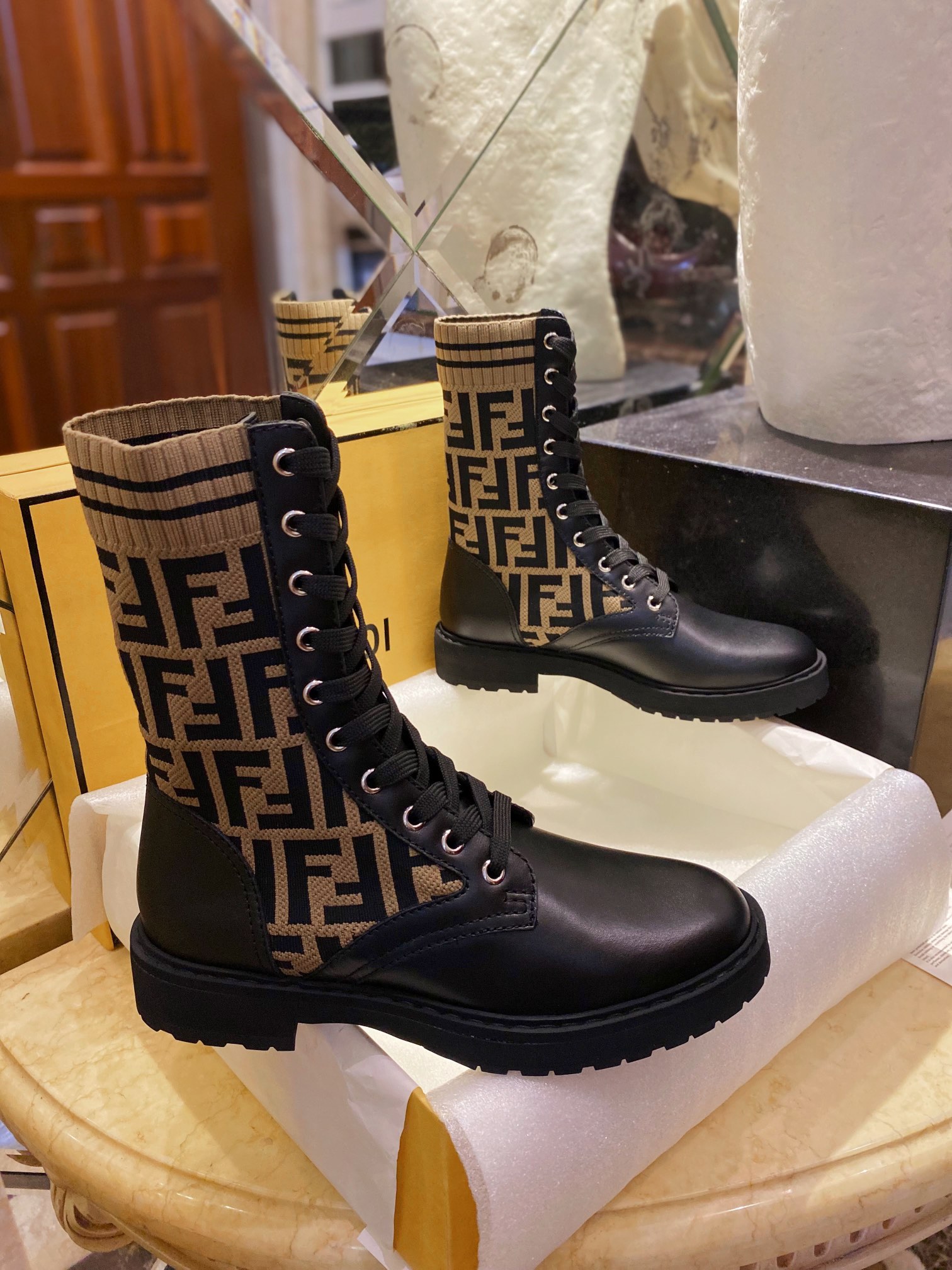 Rockoko Series Martin Boots