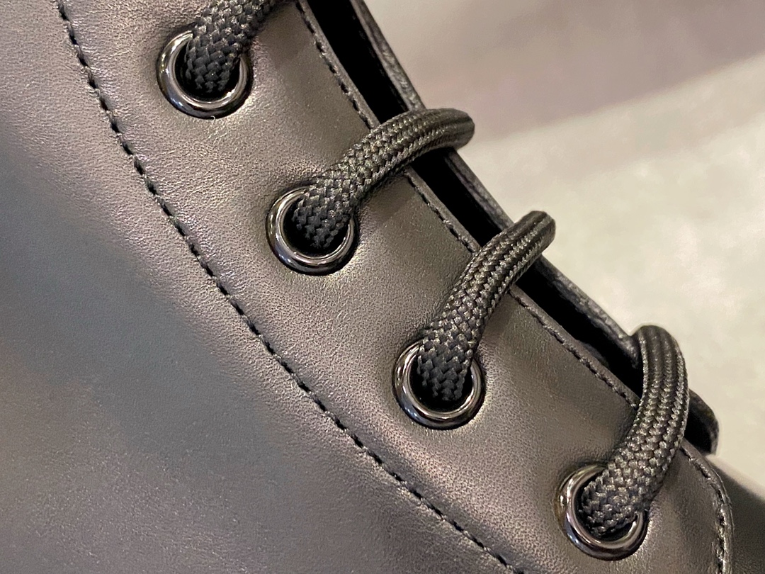 Bulky Triumph Martin Ankle Boots