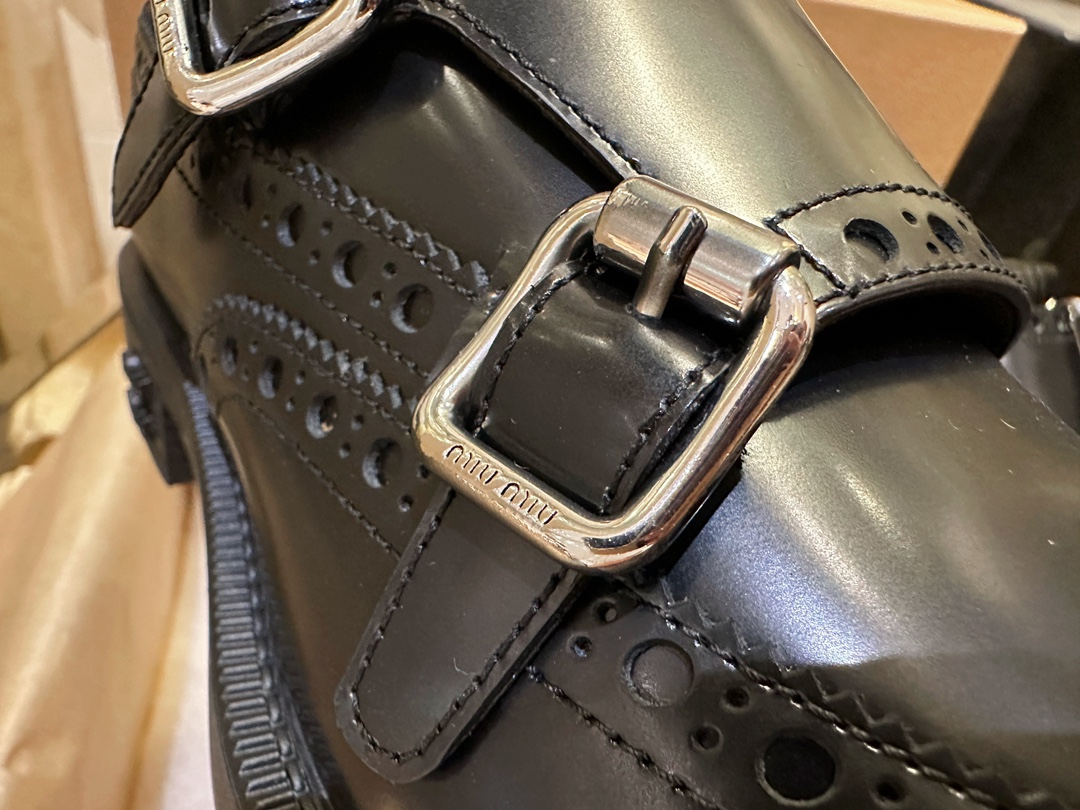 Double Buckle Monk Shoes