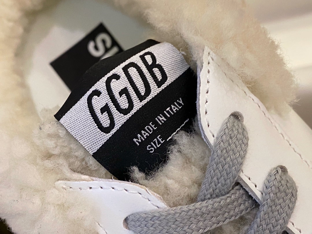 GGDB Superstar Silver Flashing Fur Slides