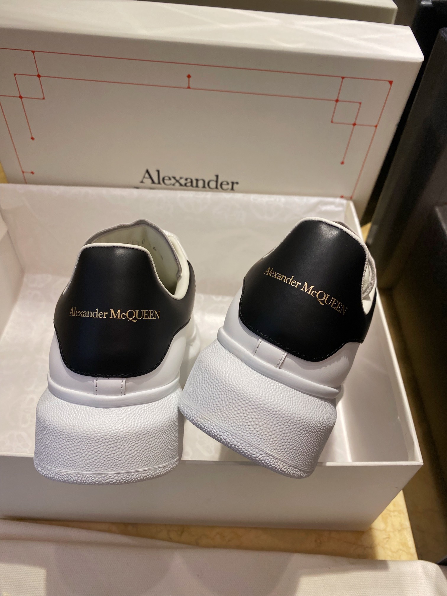 McQueen Black Leather Tail White Shoes