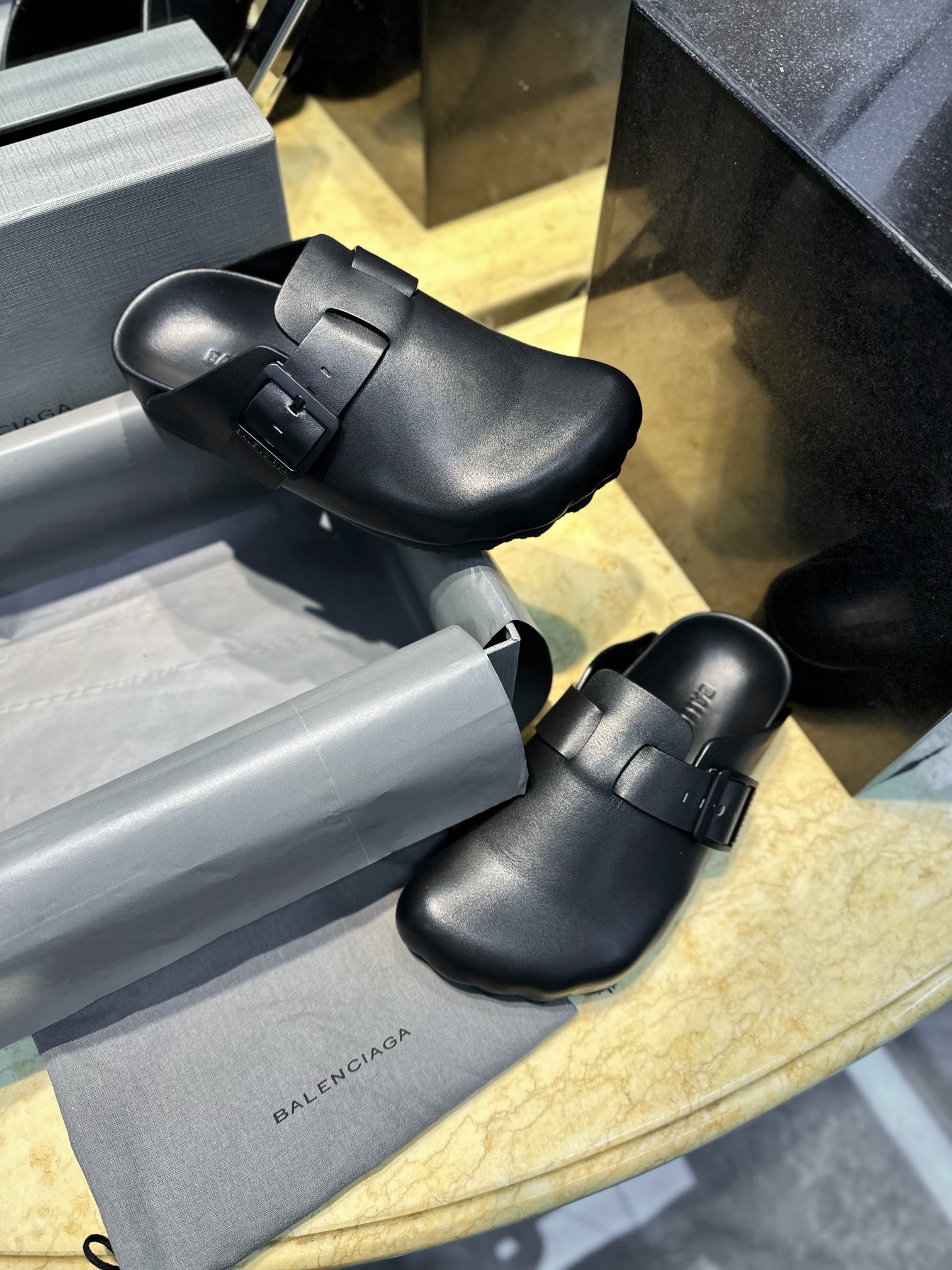 Balenciaga Five-Toe Boken Slippers