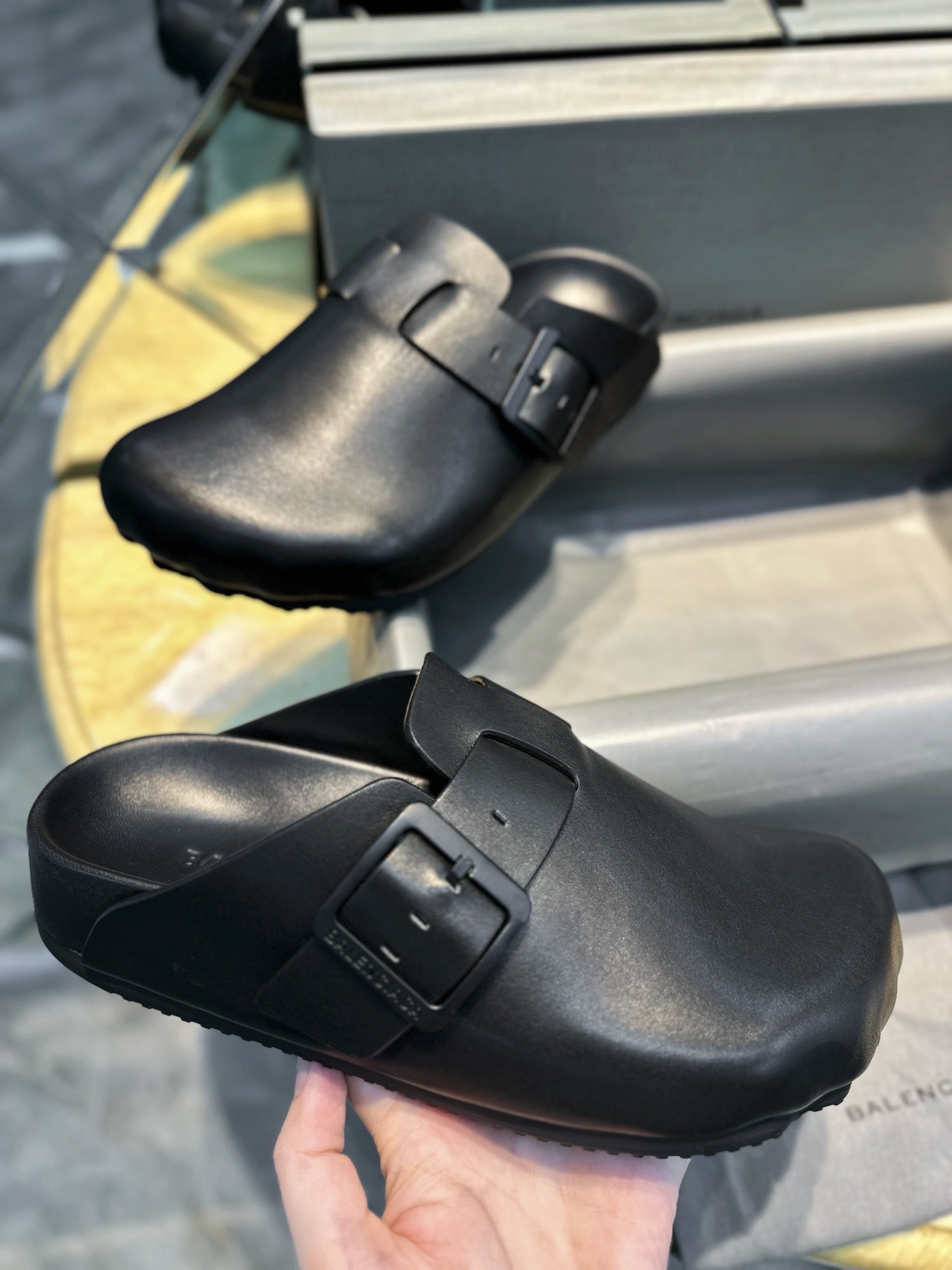 Balenciaga Five-Toe Boken Slippers