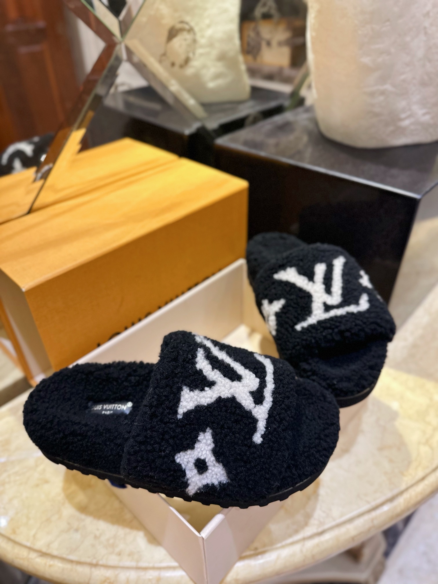 LV23 Thick Sole Sheepskin Slippers