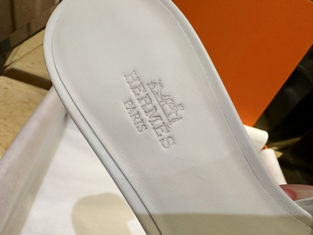 Hermes Kelly White High Heel Slides