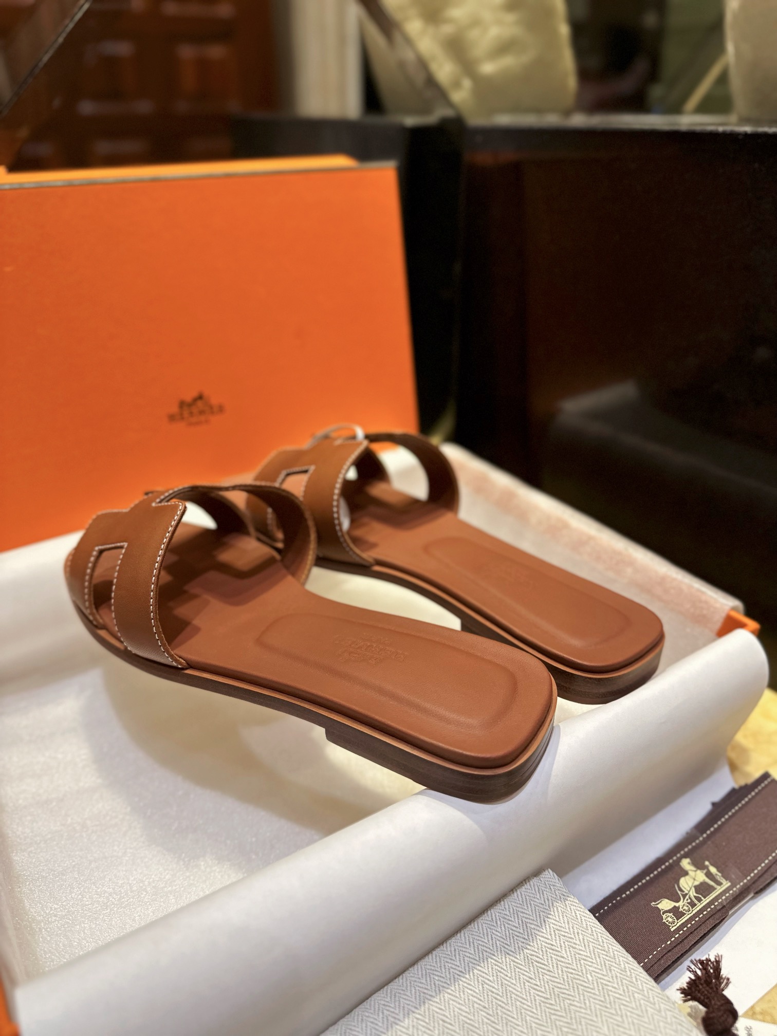 Hermes Classic Slides