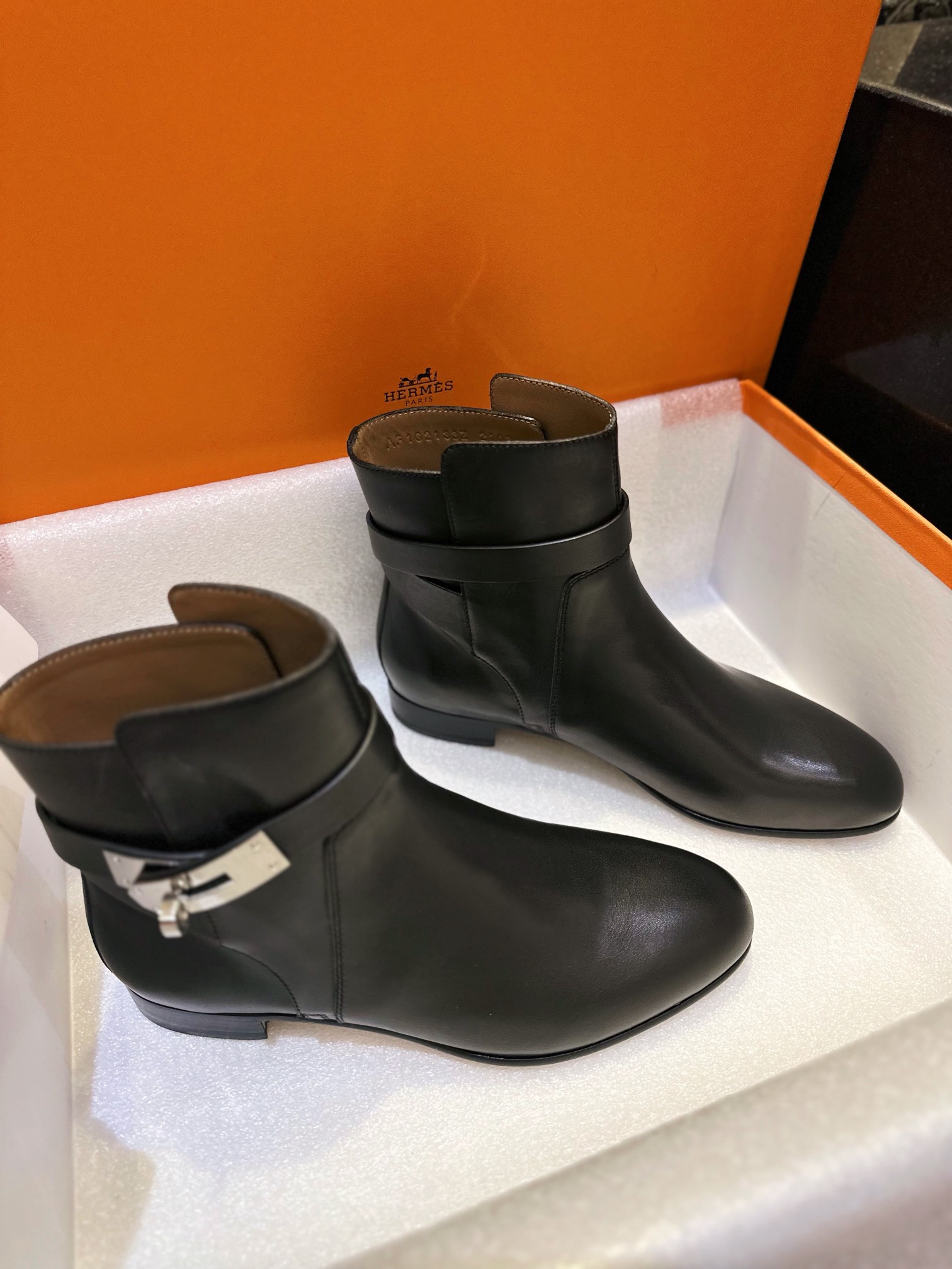 Hermes Classic Kelly Ankle Boots