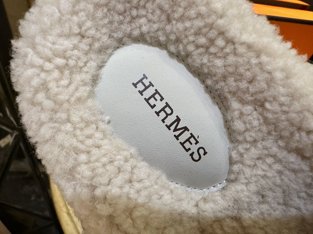 Hermes chypre Wool Slides