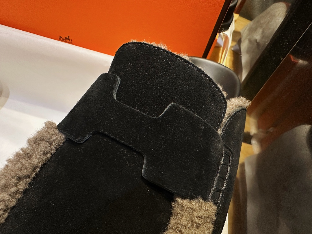 Hermes Boken Wool Slides