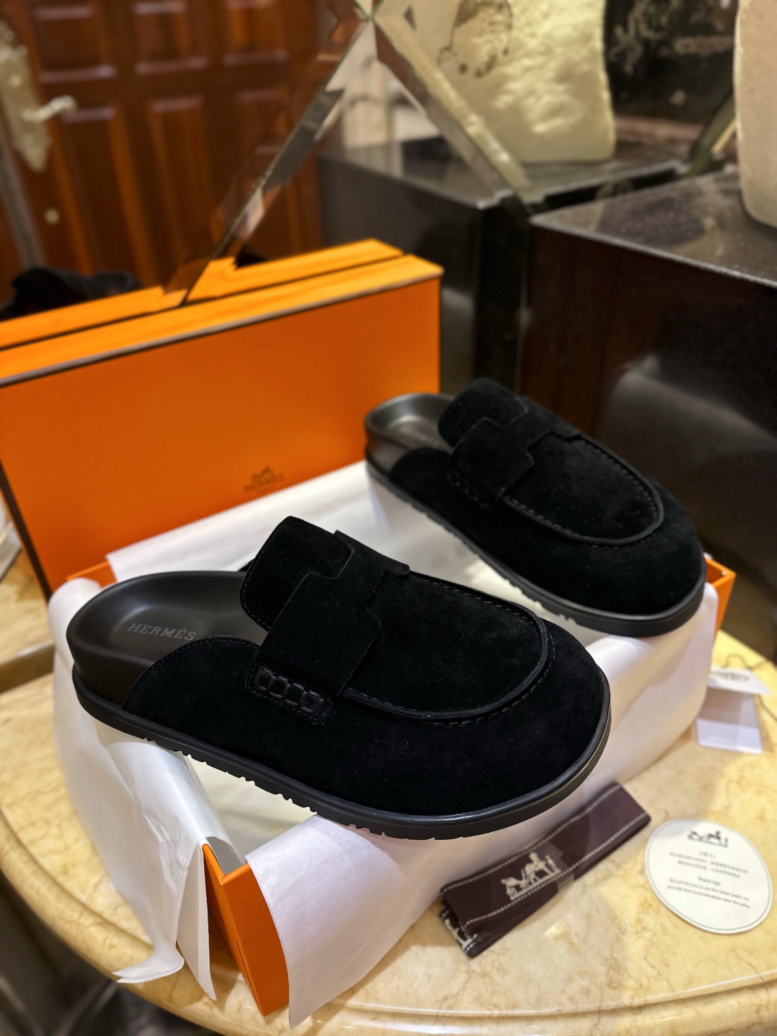 Hermes Boken Slippers