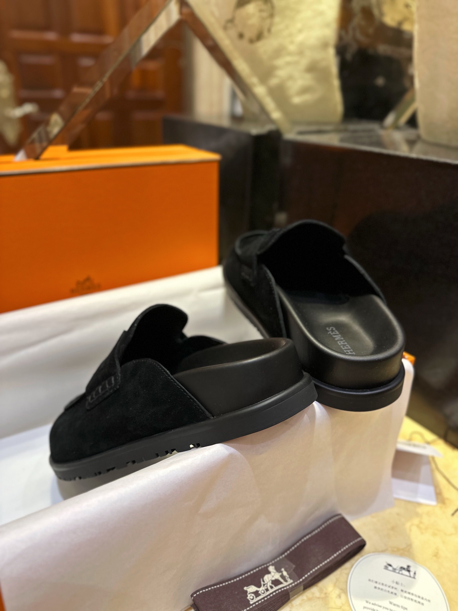 Hermes Boken Slippers