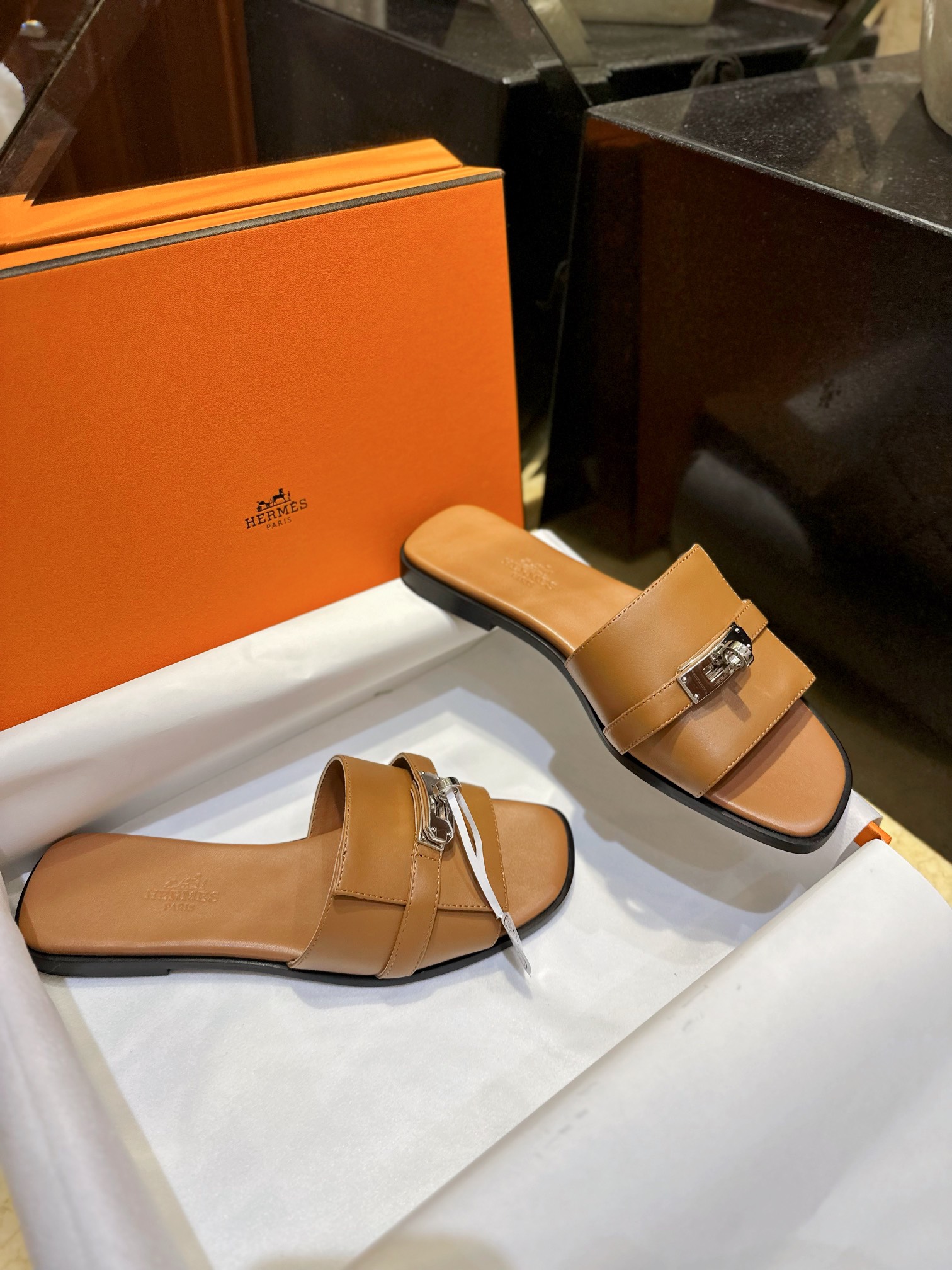 Hermes Kelly Slippers