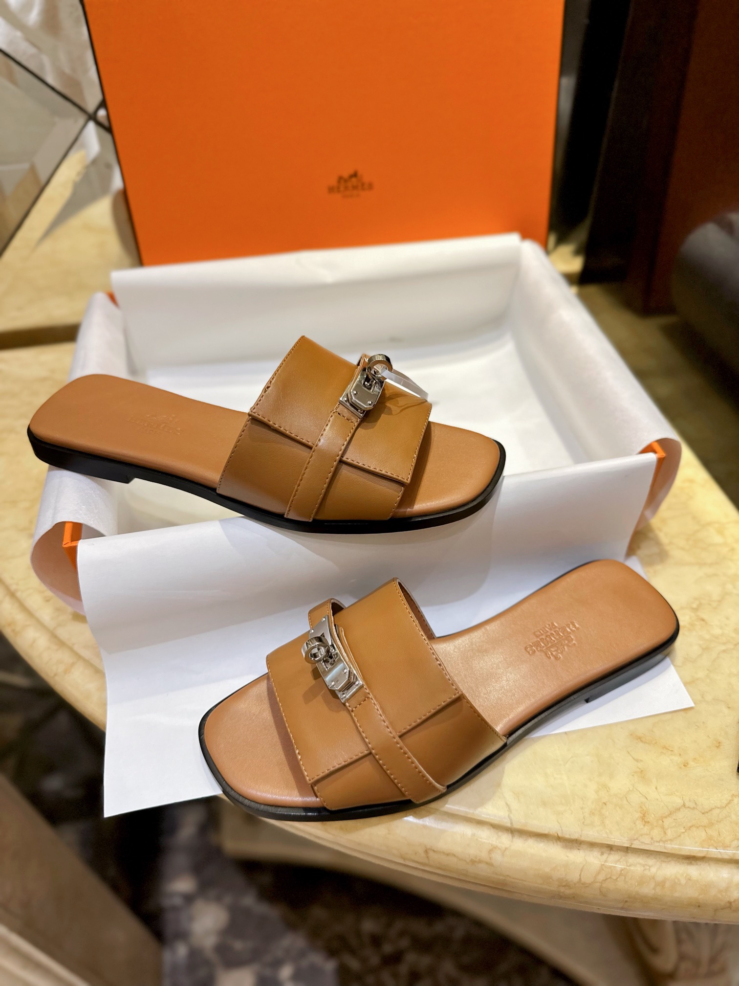 Hermes Kelly Slippers