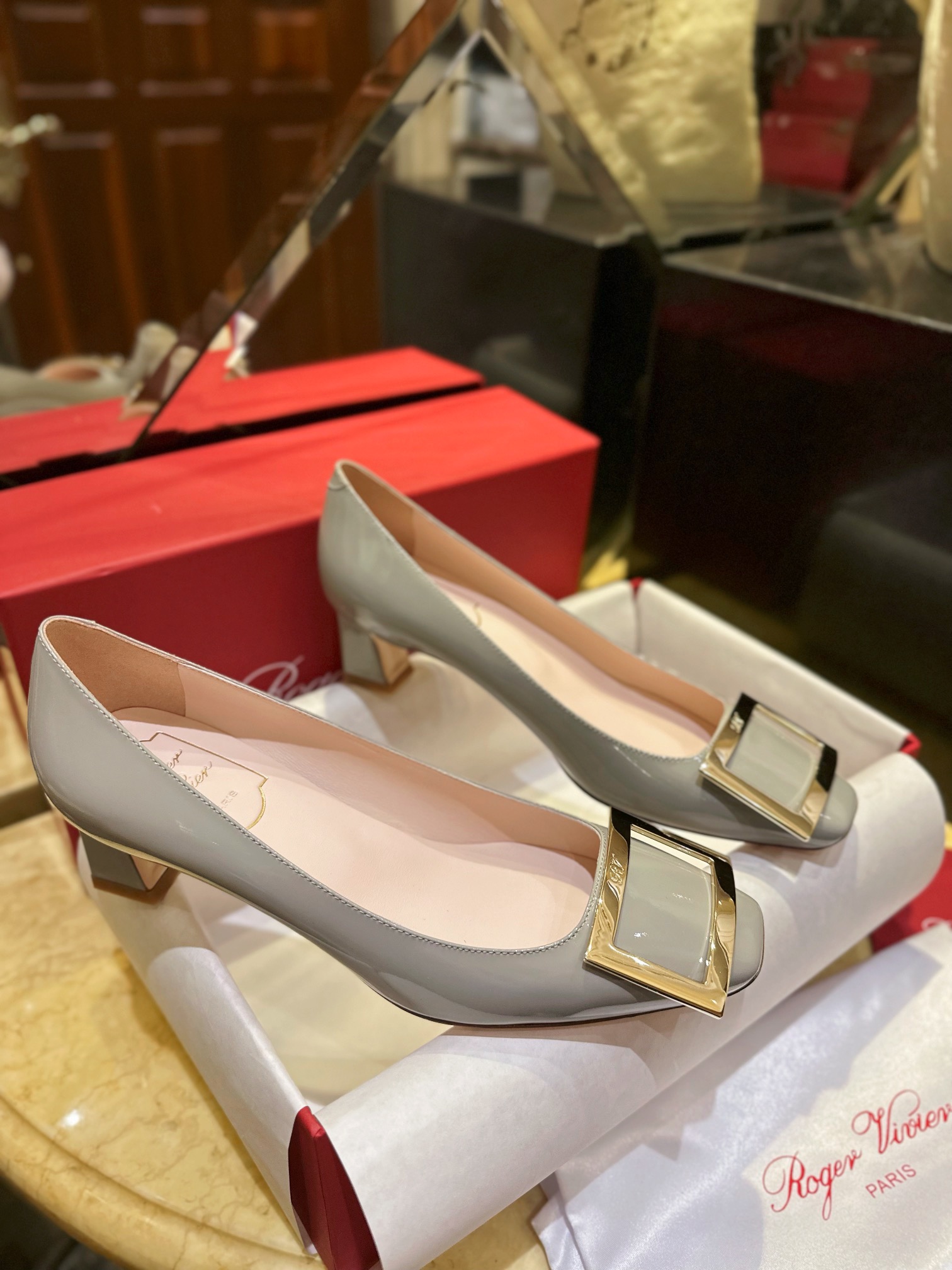 Roger Vivier Horseshoe Heel Pumps