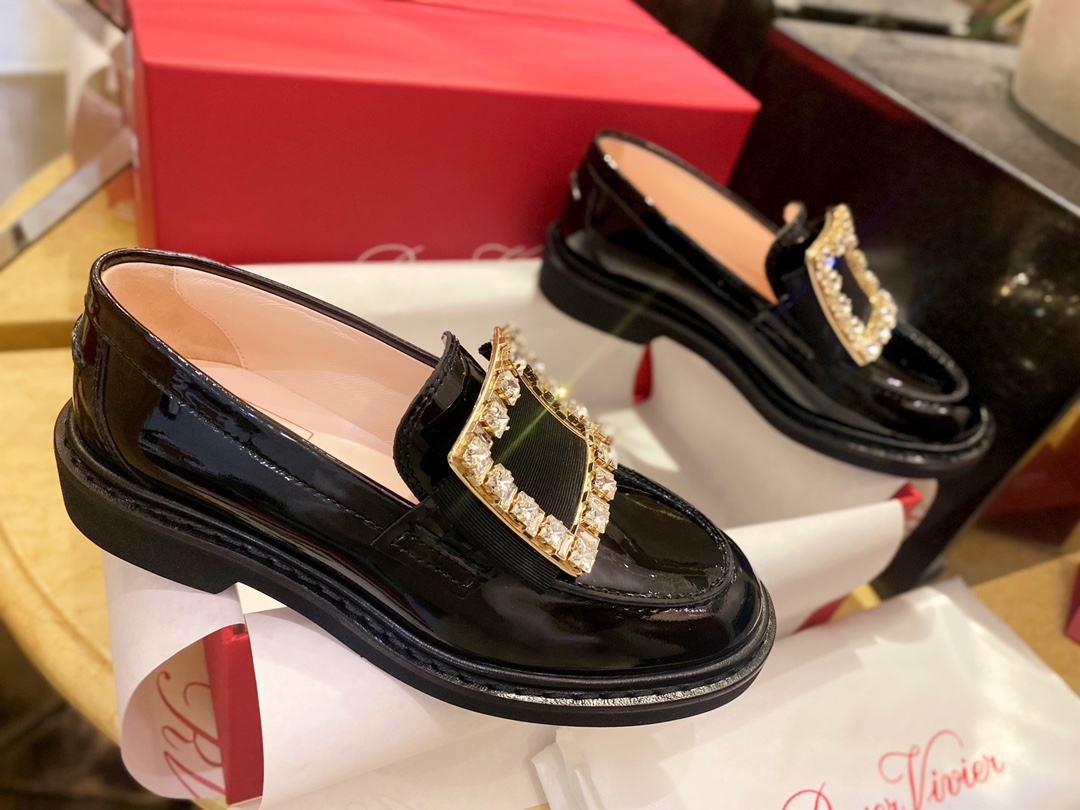 Roger Vivier Water Diamond Patent Leather Loafers, Shiny Black Super Soft Calf Patent Leather, Vacuum Plating 18K Elegant Buckle, Fully Inlaid with Diamonds