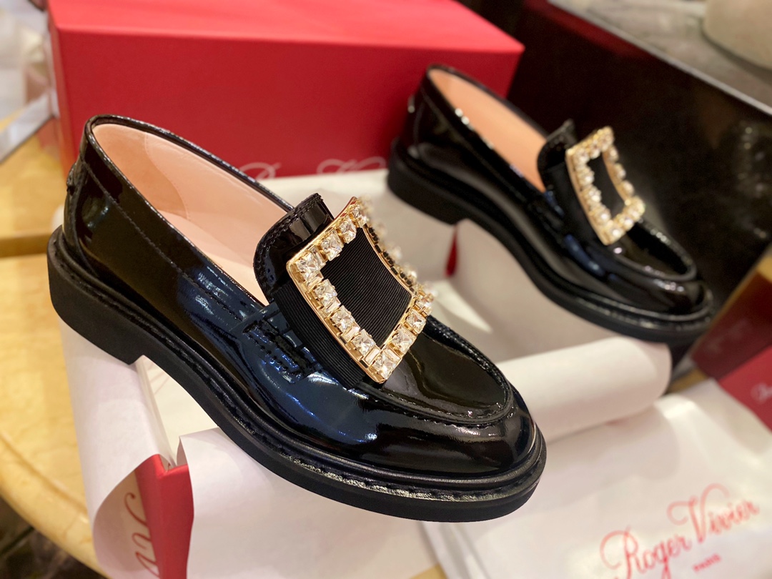 Roger Vivier Water Diamond Patent Leather Loafers, Shiny Black Super Soft Calf Patent Leather, Vacuum Plating 18K Elegant Buckle, Fully Inlaid with Diamonds