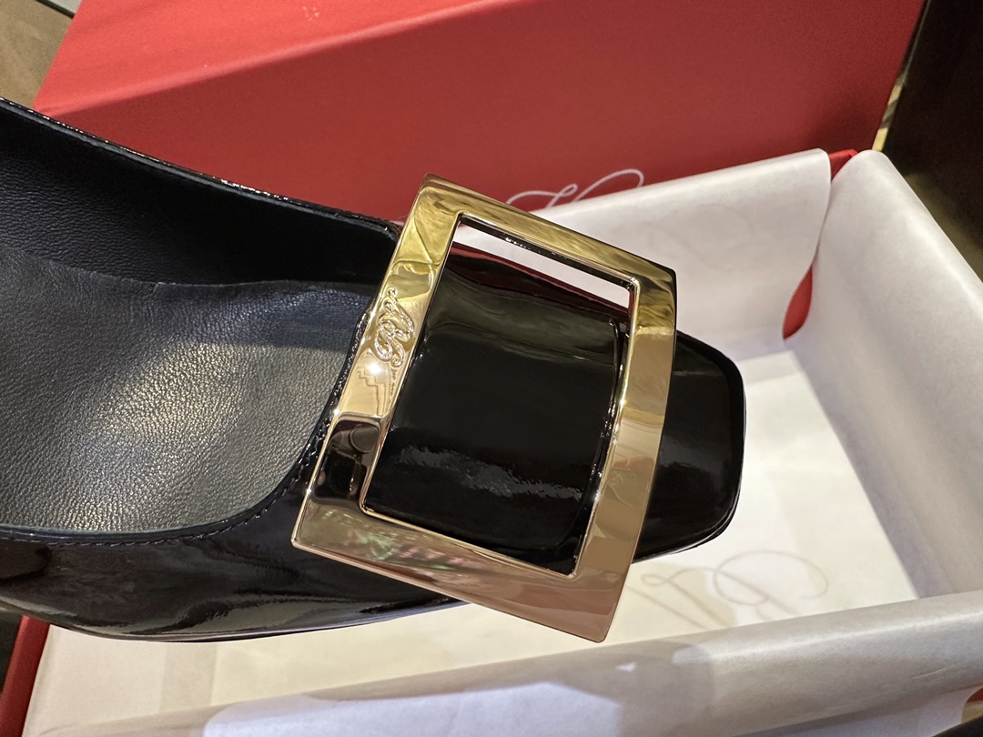 Roger Vivier 7cm Bell High Heel Single Shoes, Imported Cow Patent Leather + Gold Square Buckle, Lamb Leather Lining, 7cm Heel