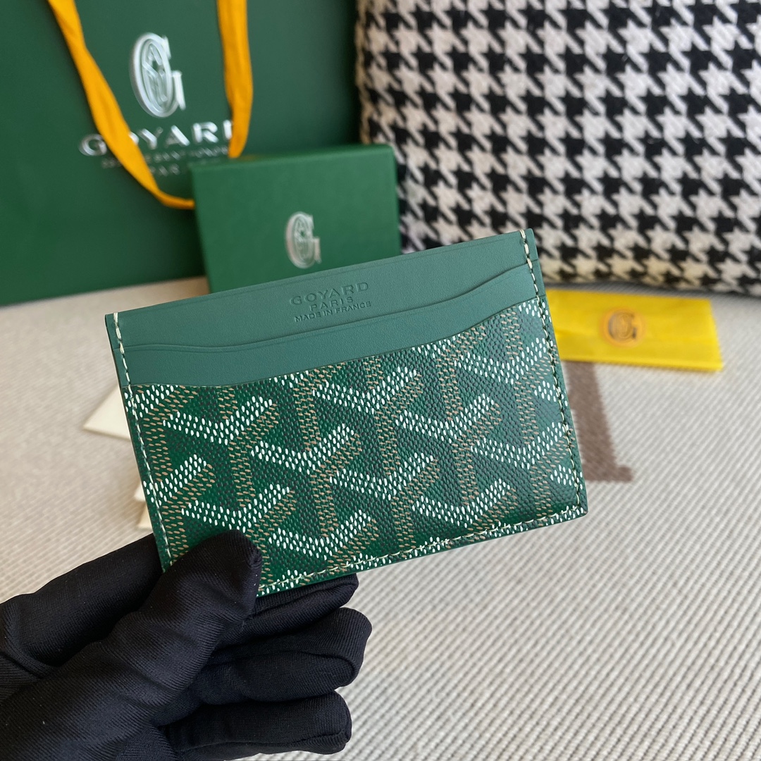 Goyard Double-sided Cardholder, 4 Card Slots, with a Middle Compartment, Size: 10.5×7.5cm