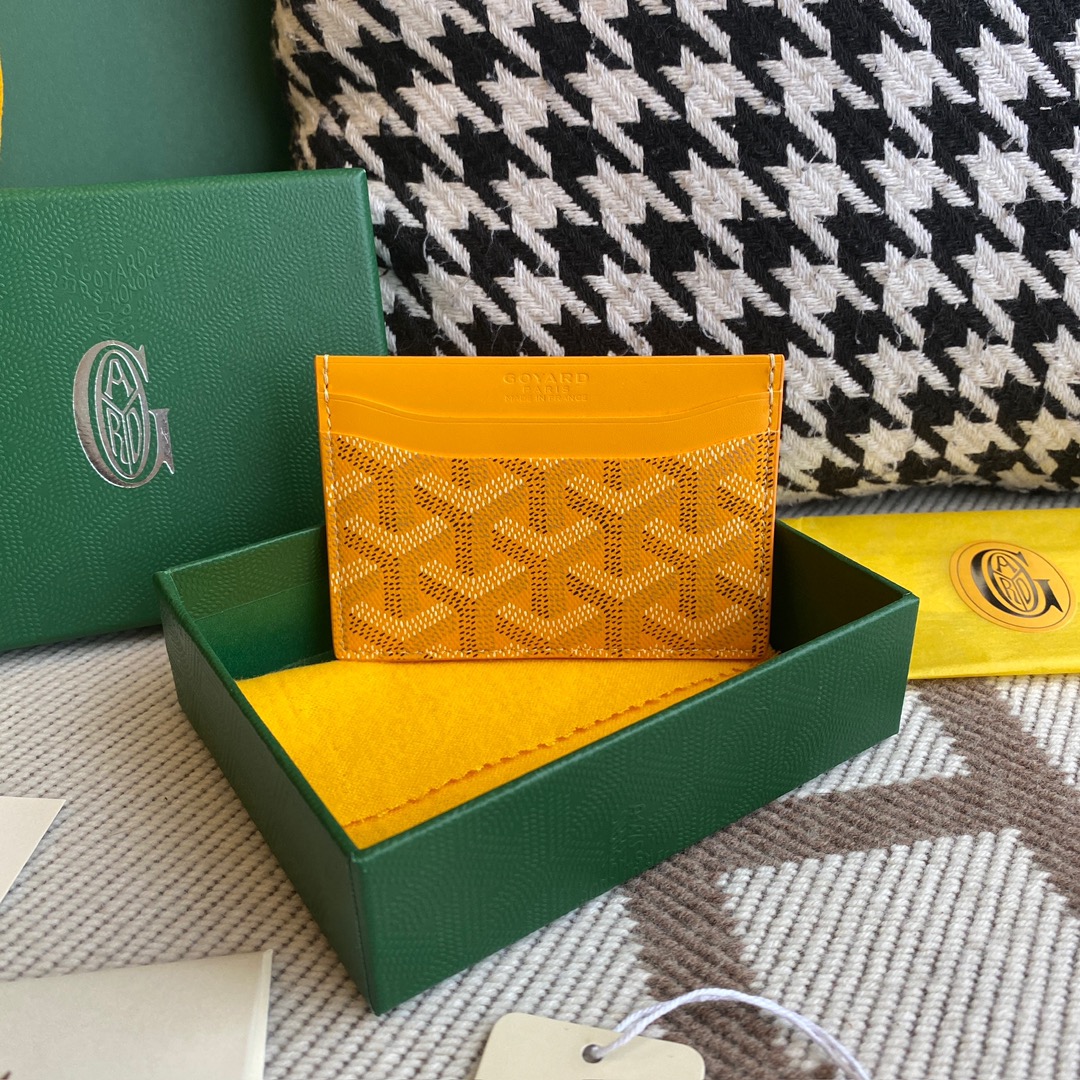 Goyard Double-sided Cardholder, 4 Card Slots, with a Middle Compartment, Size: 10.5×7.5cm