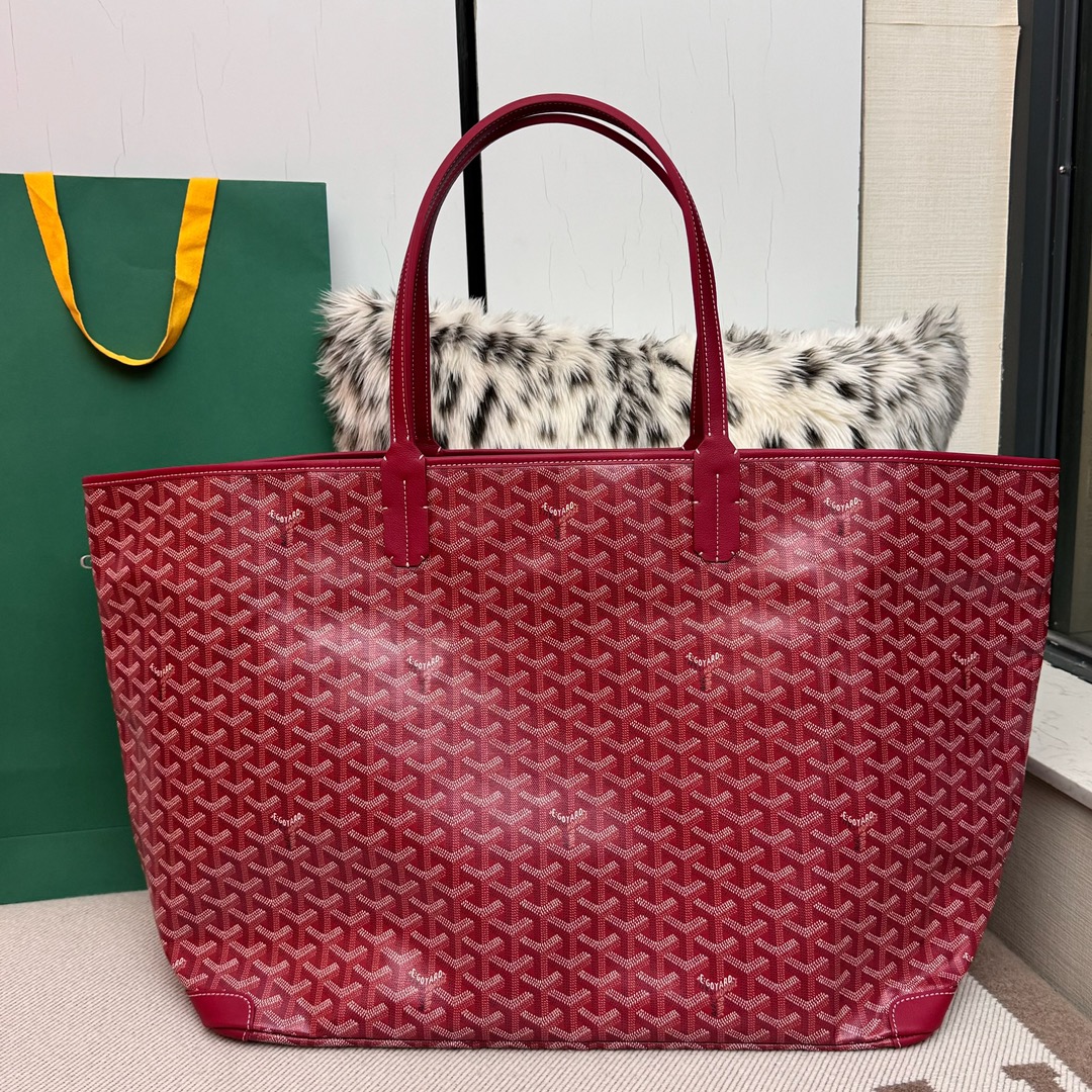 Goyard Artois GM70cm, Handcrafted with High-Quality Materials