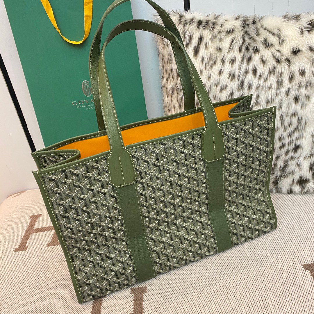 Goyard Villette Tote Bag in Khaki Green/Olive Green, Size: 45x31x16cm