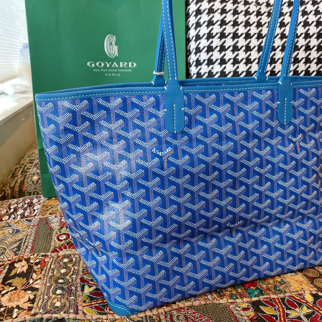 Goyard Artois Small Tote Bag, Classic color scheme, canvas fabric with a refreshing scent, exquisite craftsmanship, Size: 30×14×25cm. 