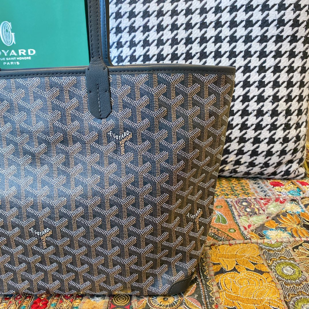 Goyard Artois Small Tote Bag, Classic color scheme, canvas fabric with a refreshing scent, exquisite craftsmanship, Size: 30×14×25cm. 