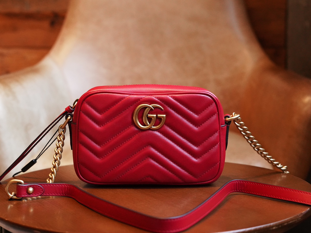 Gucci Marmont Series Mini Camera Bag in Red