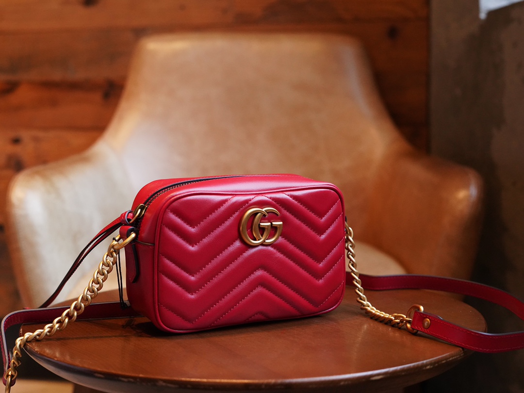 Gucci Marmont Series Mini Camera Bag in Red