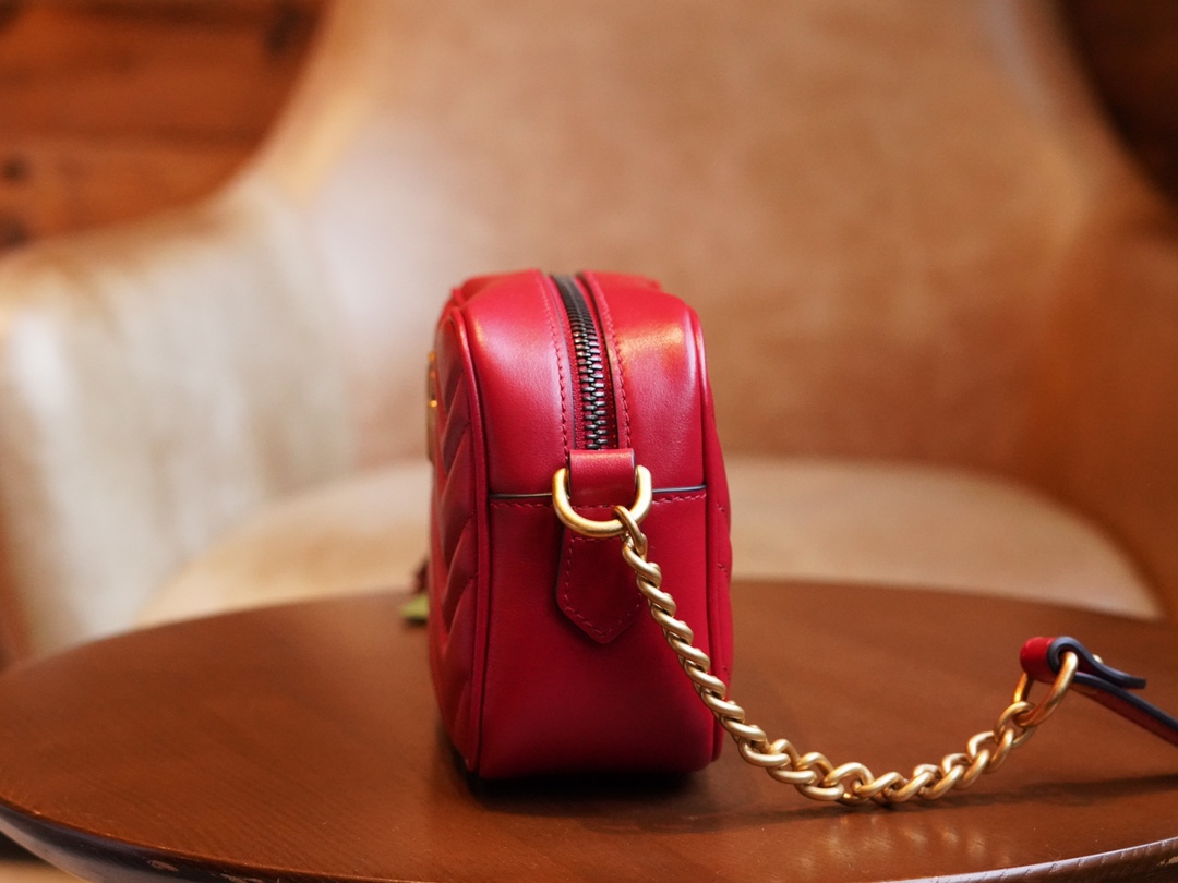 Gucci Marmont Series Mini Camera Bag in Red