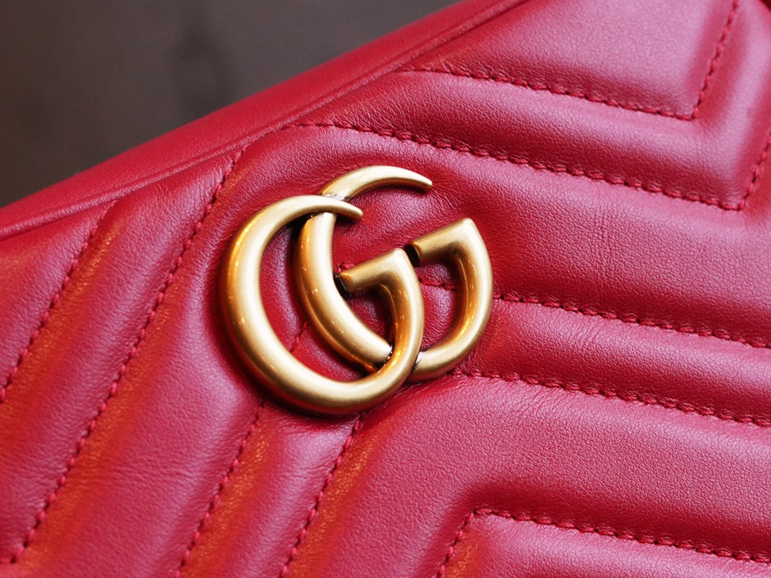 Gucci Marmont Series Mini Camera Bag in Red