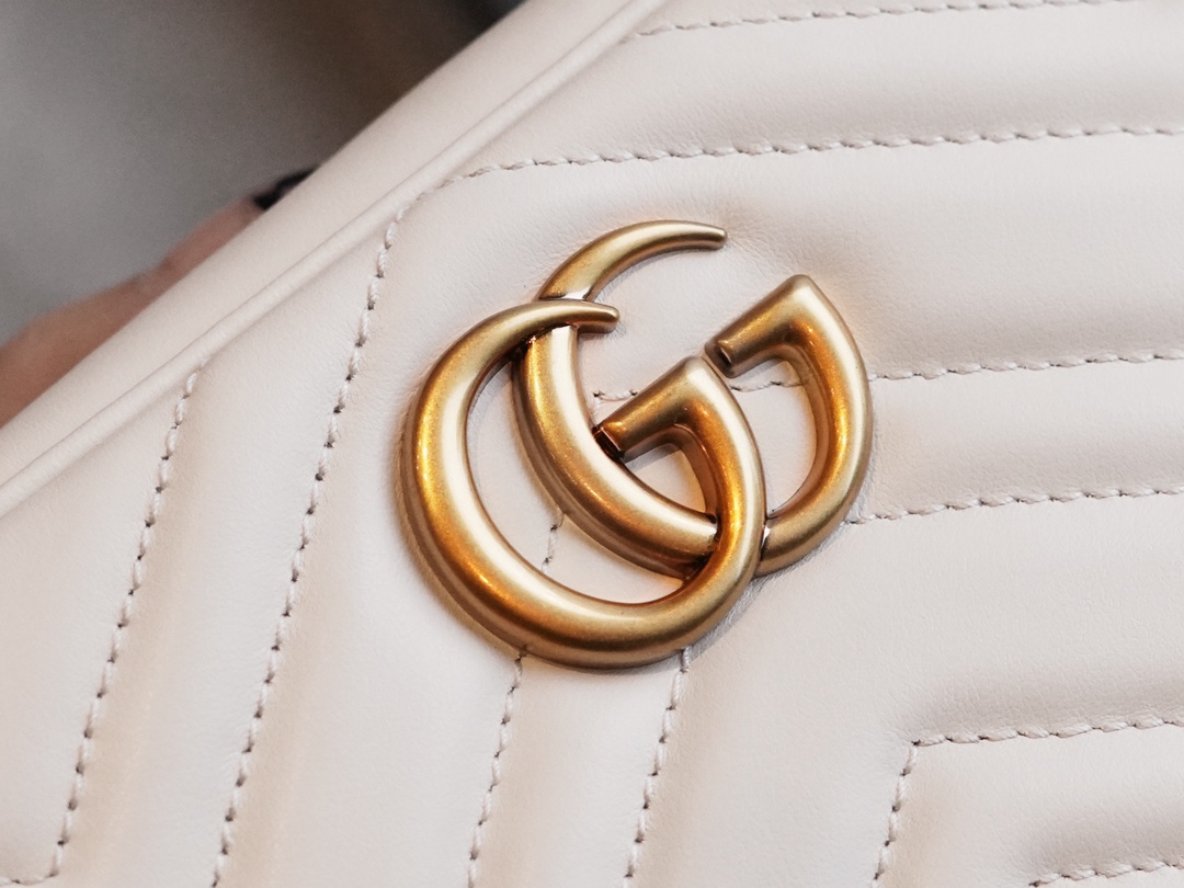 Gucci Marmont Series Mini Camera Bag in White